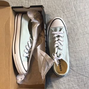 NWT Polar Blue converse